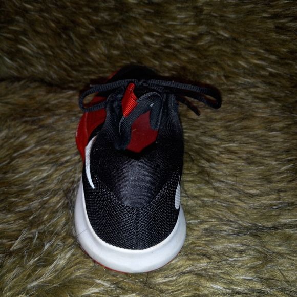Nike Children's Red and Black Sneakers- 4.5 - Picture 3 of 10